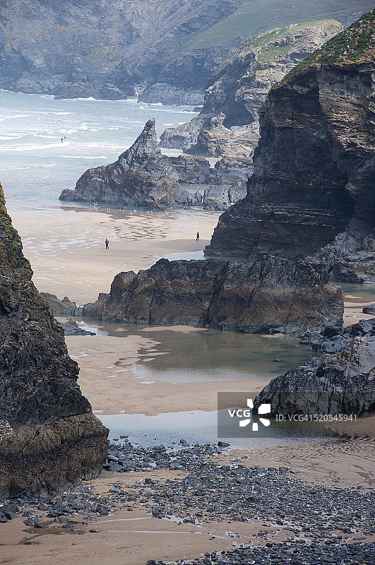 贝德鲁坦阶地的岩石海岸图片素材