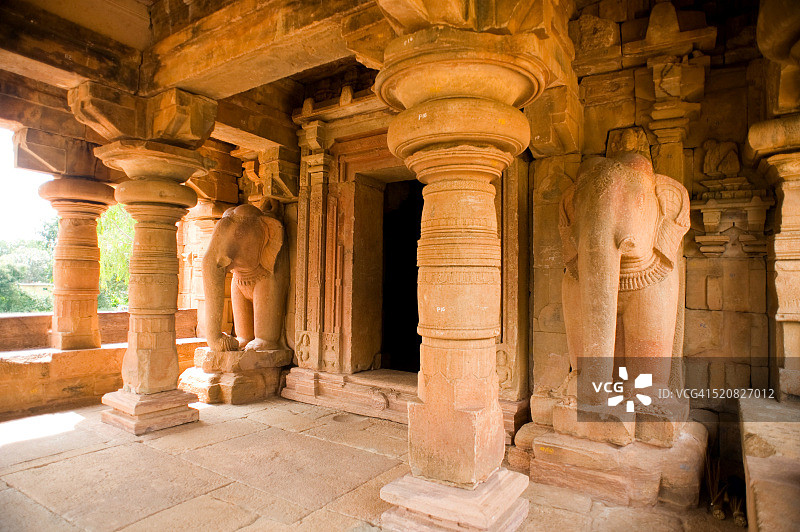 印度卡纳塔克邦巴达卡尔耆那教寺庙的曼达帕图片素材