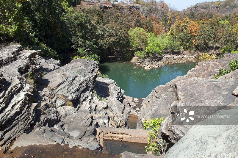 印度中央邦潘纳国家公园的Pandav湖图片素材