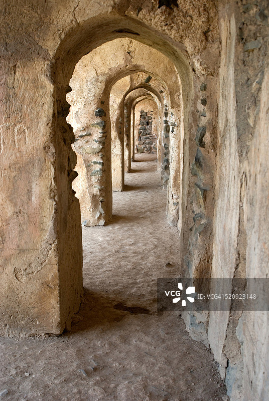 印度查谟和克什米尔邦斯利那加的帕里玛哈尔堡图片素材