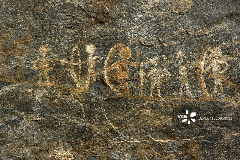 印度喀拉拉邦尼尔吉利斯Porivarai Karkiyoor村的史前洞穴壁画图片素材