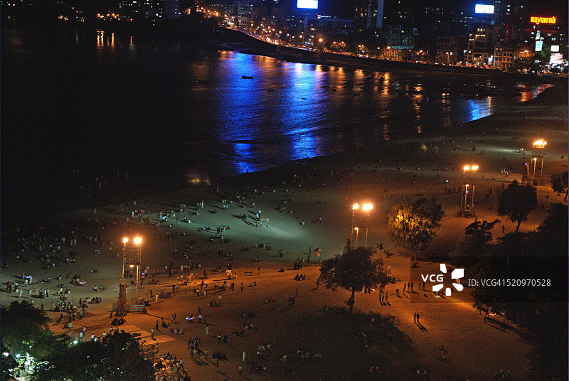 印度马哈拉施特拉邦孟买Girgaum Chowpatty海滩鸟瞰图图片素材