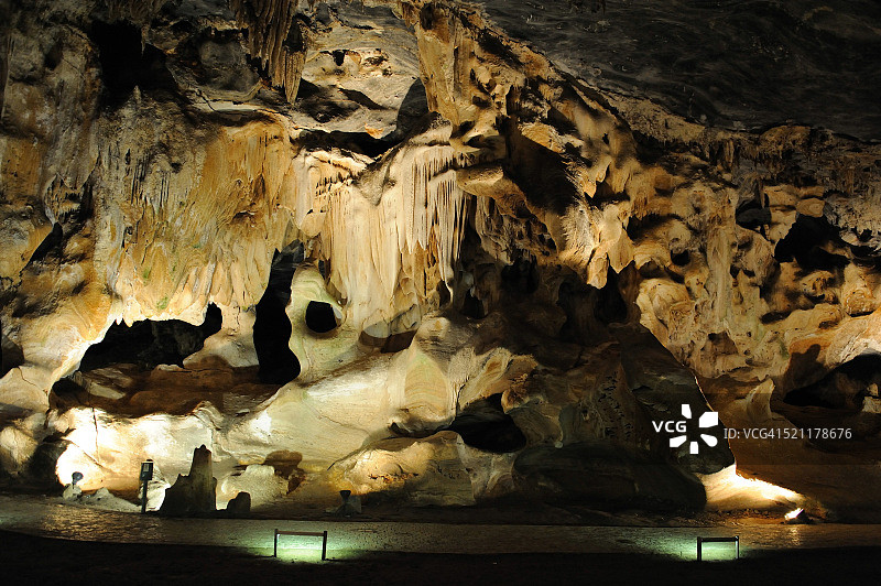南非奥茨胡恩的坎果洞穴图片素材