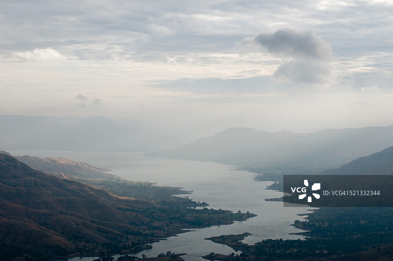 流经西高止山脉的科伊纳河，马哈巴莱斯赫瓦尔，马哈拉施特拉邦，印度，亚洲图片素材