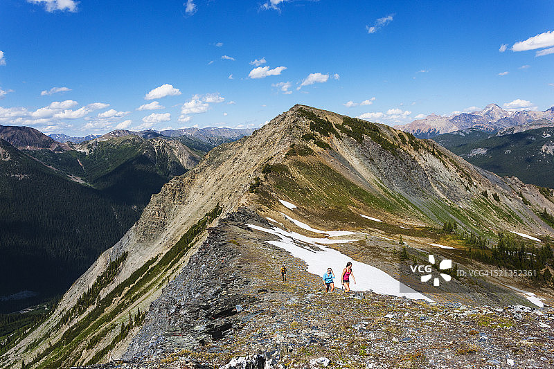 灰熊区徒步图片素材