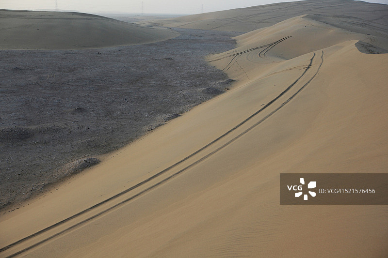 卡塔尔沃克拉鸣沙丘图片素材