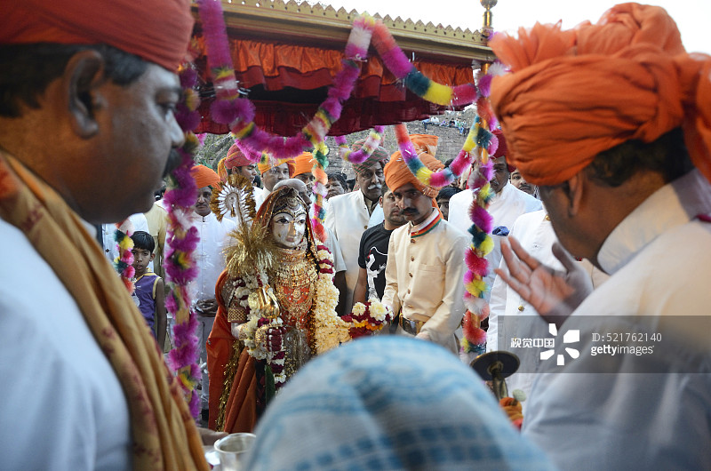 印度焦特布尔梅兰加尔堡拉吉甘高尔游行图片素材