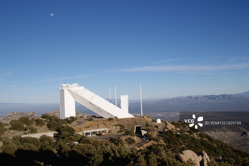 麦克马思太阳望远镜图片素材