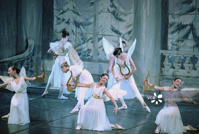 《胡桃夹子》中的舞者图片素材