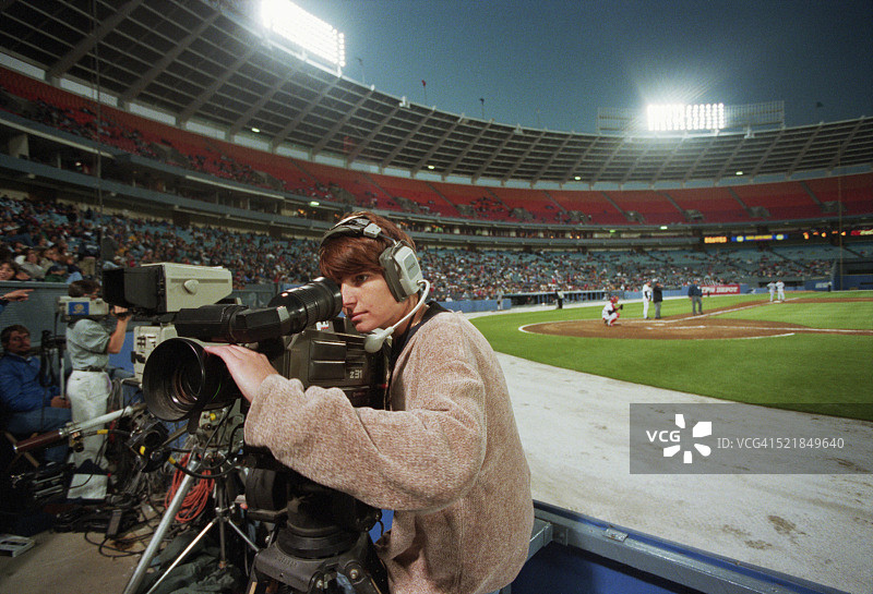 亚特兰大勇士队比赛中的摄像师图片素材