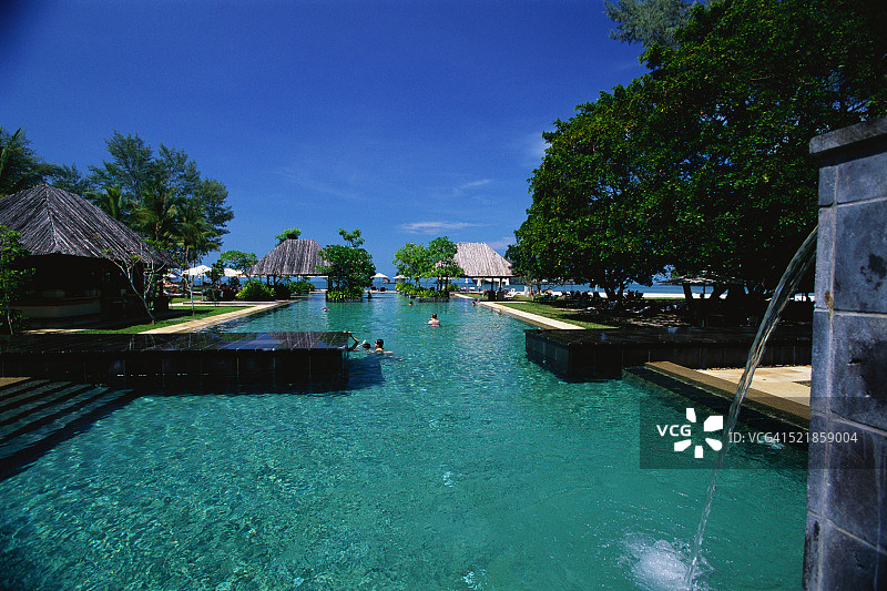 丹戎茹度假村游泳池图片素材