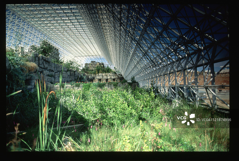 生物圈二号封闭生态系统内部场景图片素材