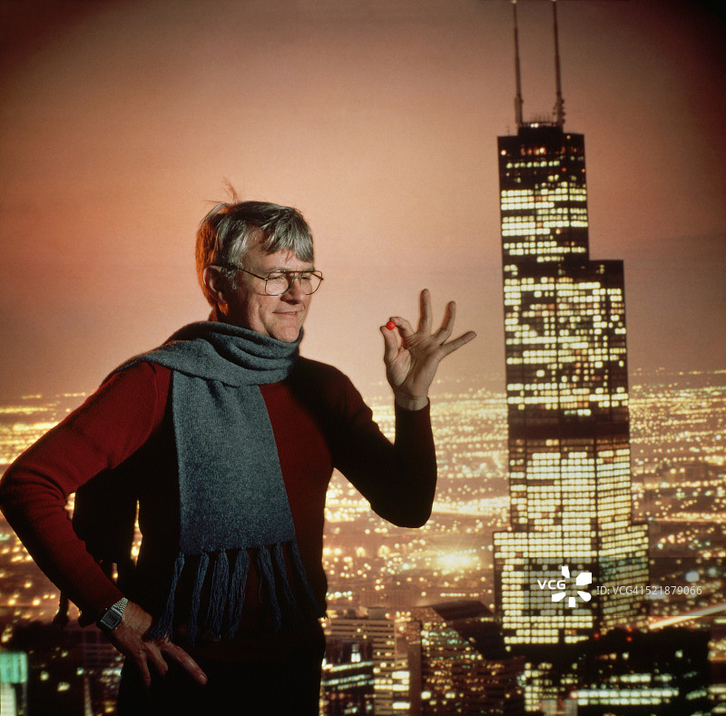 中子星密度的西尔斯大厦图片素材