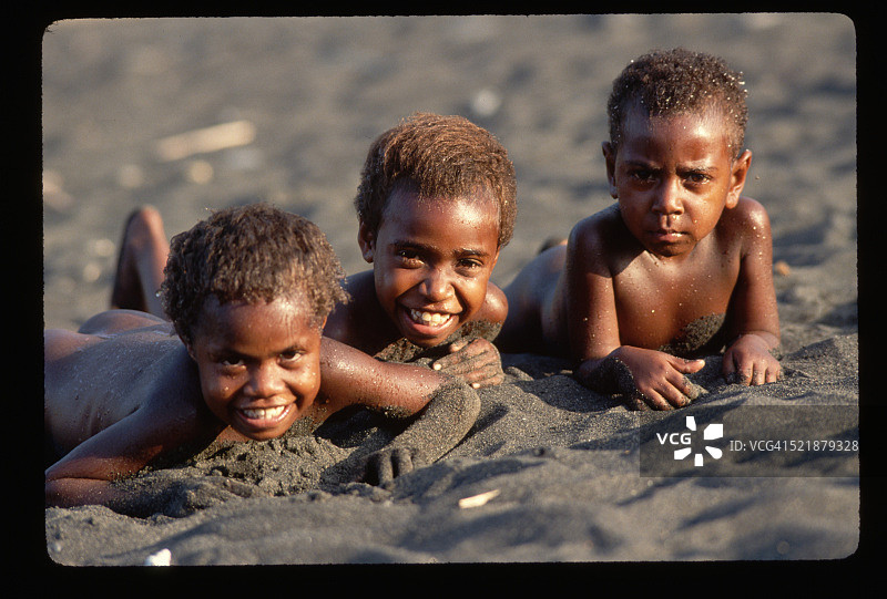 坦纳岛上的男孩们图片素材