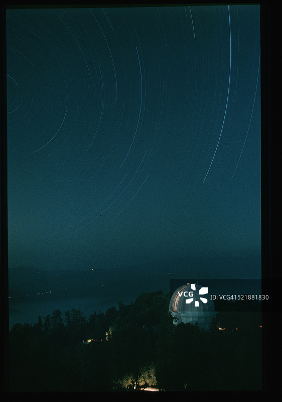 威尔逊山上的星迹图片素材
