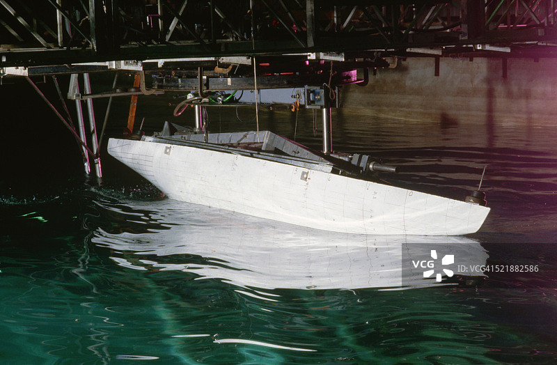 水箱船体设计测试图片素材