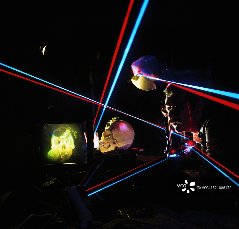 全息影像的制作过程图片素材