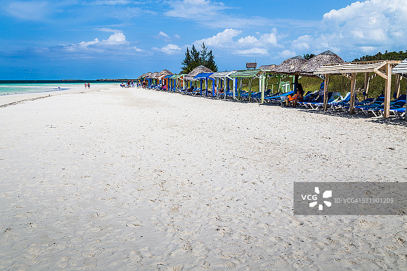 皮拉尔海滩图片素材