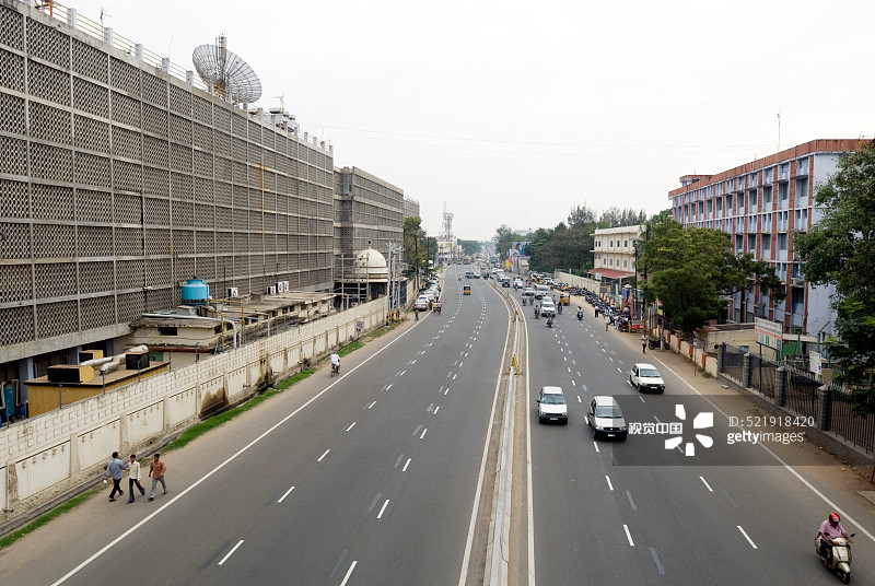 印度泰米尔纳德邦哥印拜陀市阿维纳希路47号国道图片素材