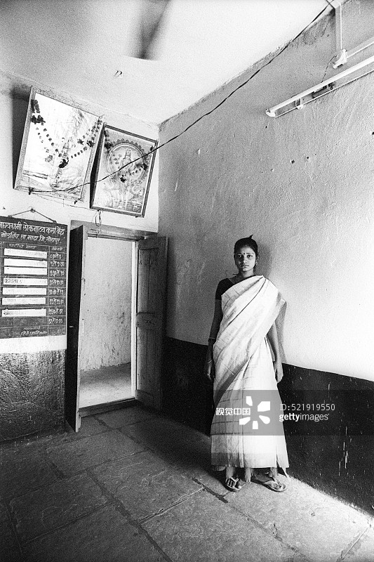 拉瓦尼舞者，印度马哈拉施特拉邦传统舞蹈图片素材