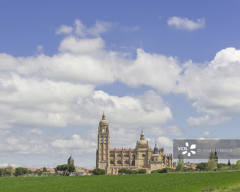 西班牙卡斯蒂利亚-莱昂塞哥维亚大教堂图片素材
