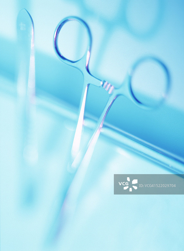 闪亮的外科手术器械图片素材