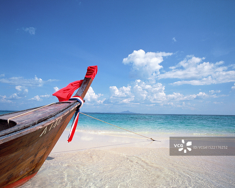 泰国甲米岛的船头图片素材