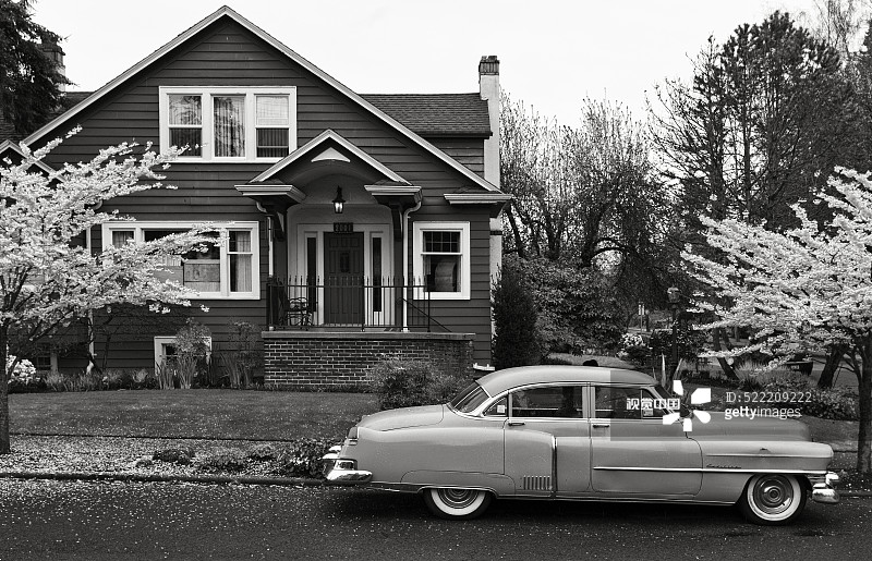 樱桃凯迪拉克汽车图片素材