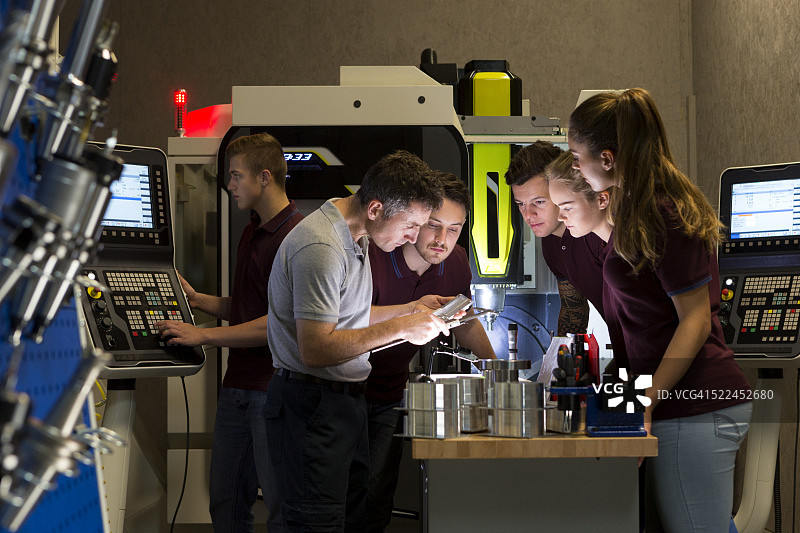 精密测量仪器培训班图片素材