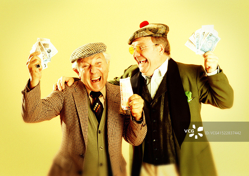 挥舞钞票的苏格兰人图片素材