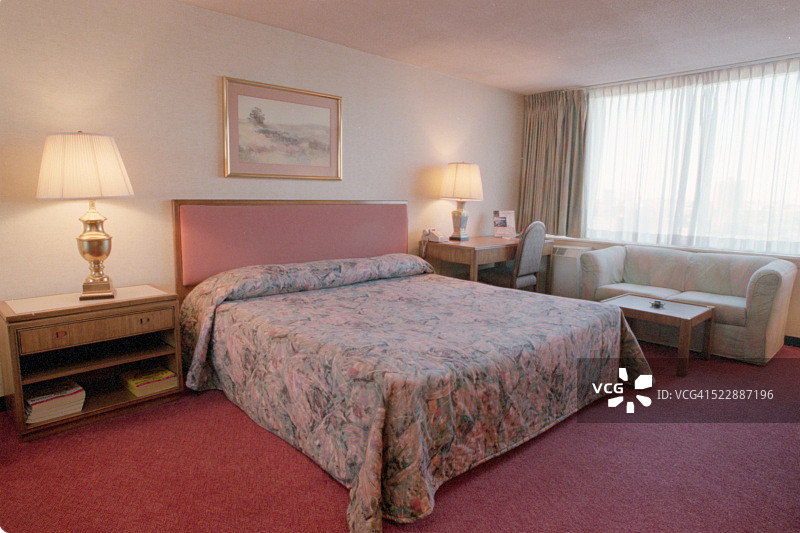霍华德·约翰逊-凯莫尔酒店的卧室图片素材