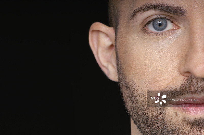 意大利阿布鲁佐巴雷亚湖：2017年10月13日干燥景象总览图片素材