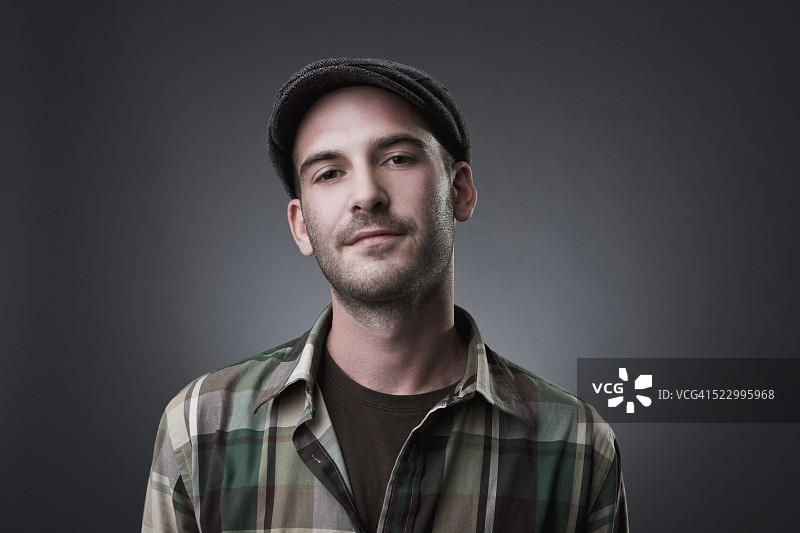 戴帽子的男人图片素材