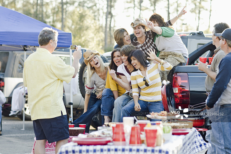 后挡板聚会图片素材