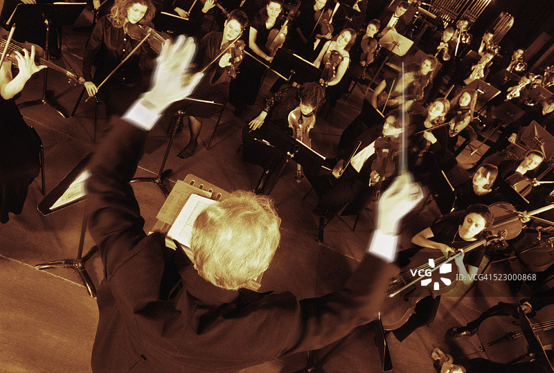 指挥与他的管弦乐队图片素材