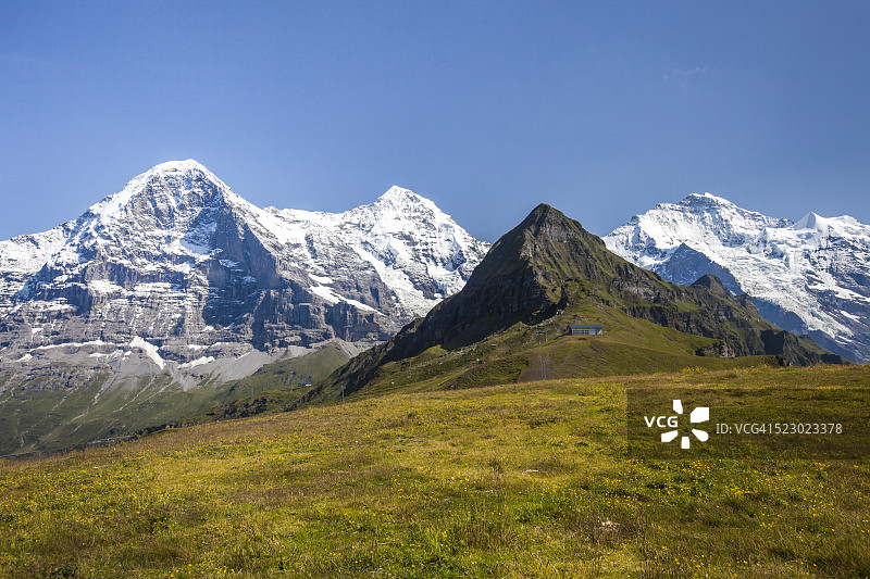 瑞士格林德瓦艾格峰图片素材