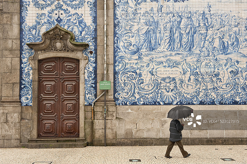 卡尔莫教堂墙上的瓷砖装饰图片素材