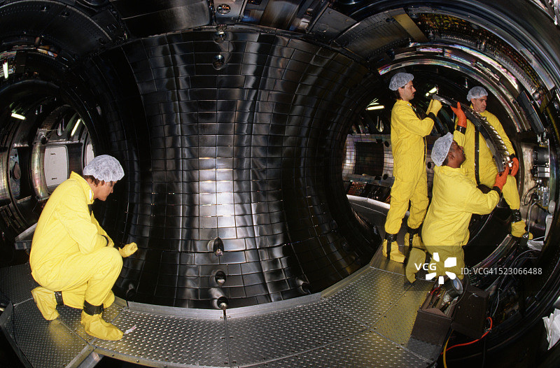 托卡马克聚变试验反应堆真空室图片素材