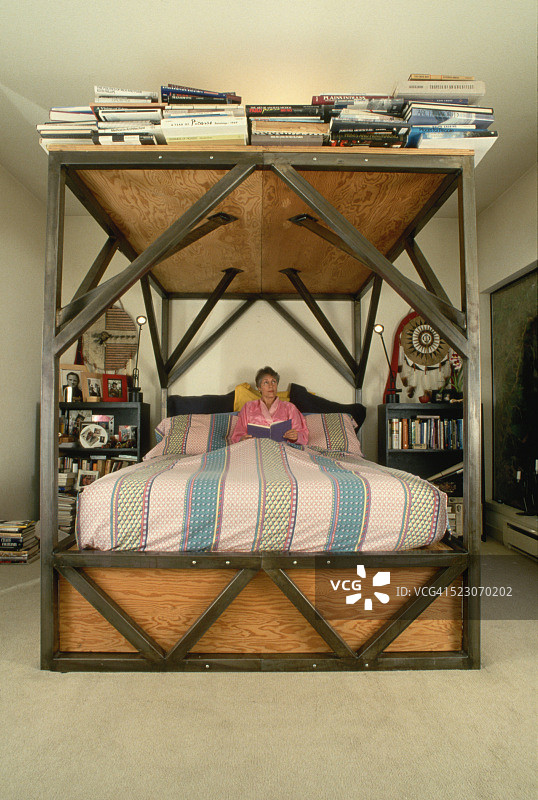 地震安全床图片素材