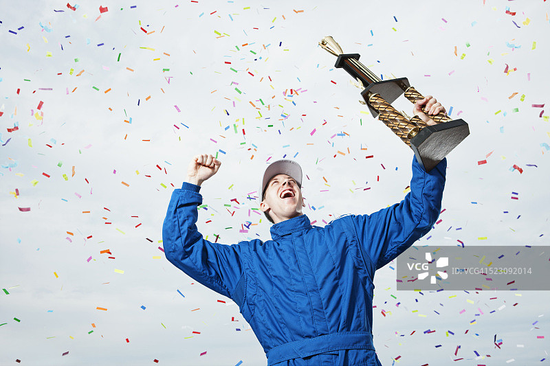 运动员庆祝胜利图片素材