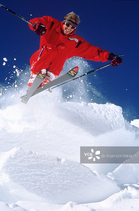 极限滑雪者图片素材