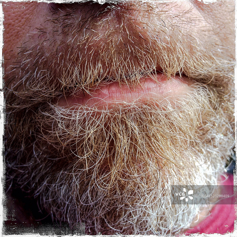 小胡子自拍图片素材