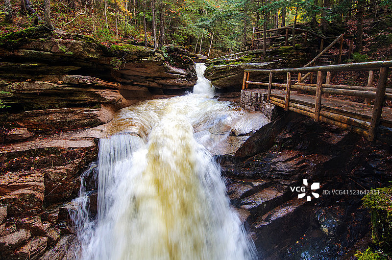 新罕布什尔州萨巴代瀑布图片素材