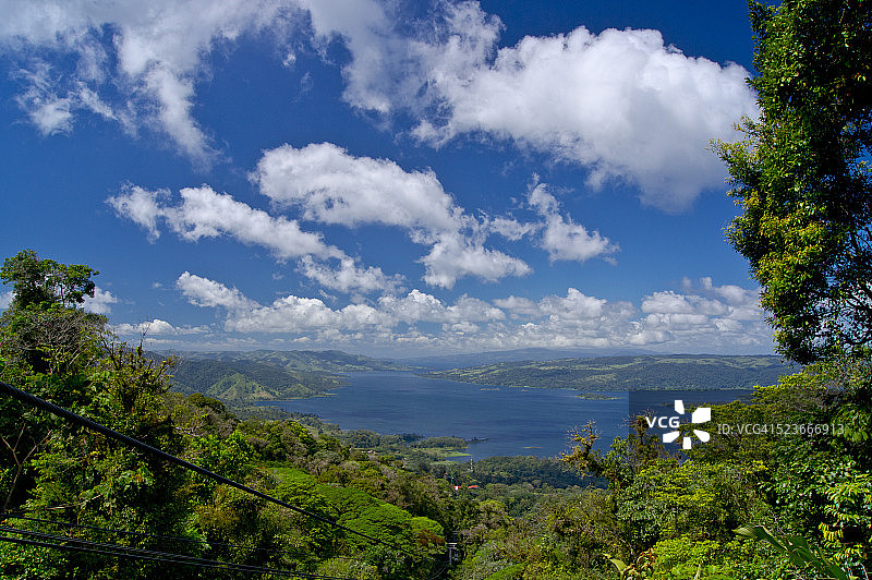阿雷纳尔湖风光图片素材