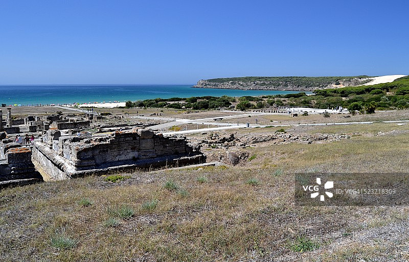 贝洛克劳迪娅遗址和博洛尼亚湾海湾图片素材