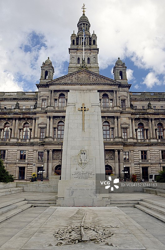 苏格兰格拉斯哥的乔治广场和市政厅图片素材