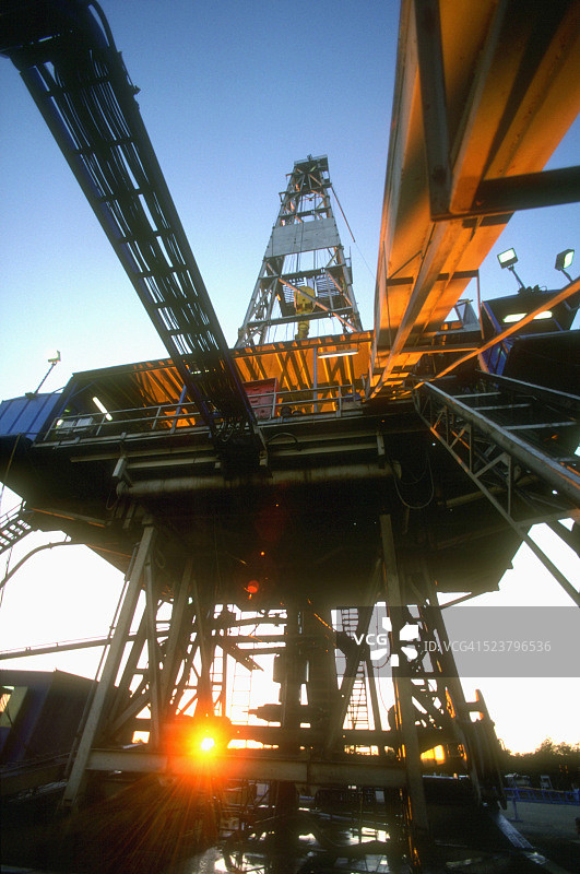 石油钻井平台图片素材