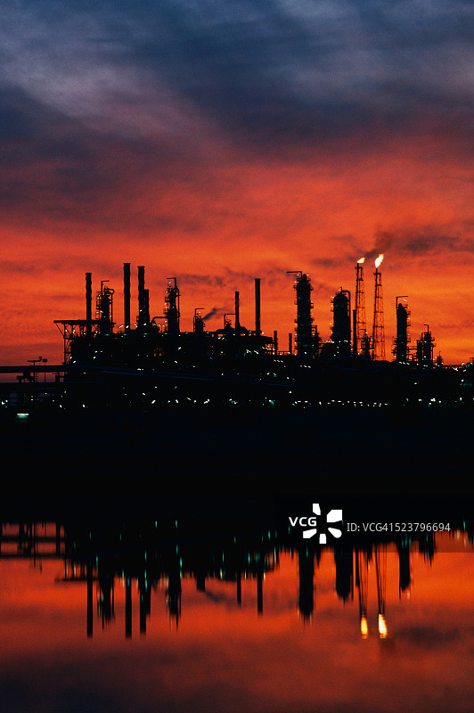 科威特炼油厂图片素材