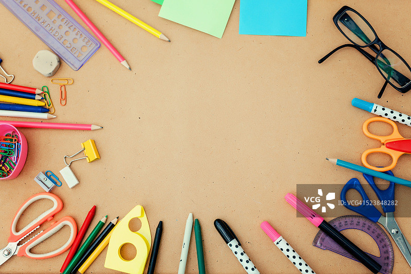 学习用品工作台图片素材