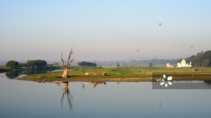 乌本桥的日出图片素材